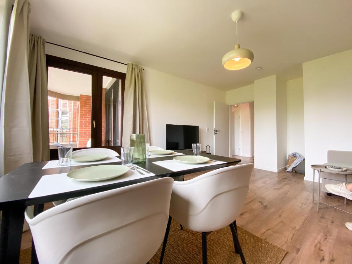 Schoene Wohnung Mit Rheinblick/Duesseldorf/Neuss/Messe Extérieur photo